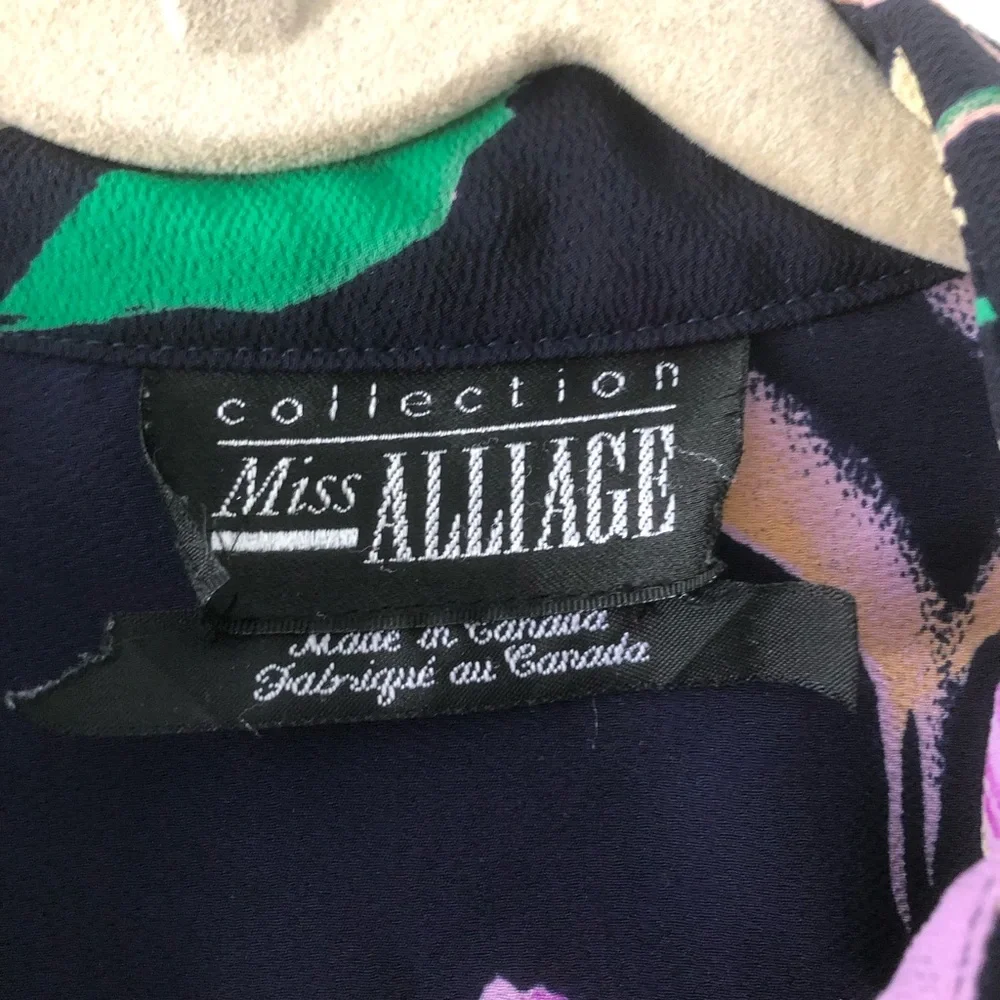 Miss ALLIAGE Floral Button Down Blouse |‎ Size L - Picture 2 of 5